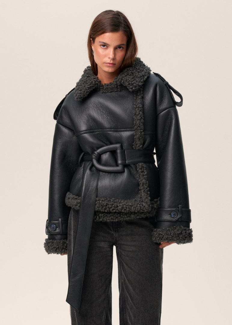 Elvira | Płaszcz z Barankowej Skóry z Paskiem
