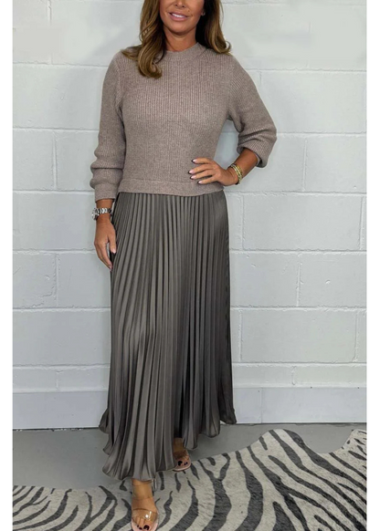 Alexia | Stylowa i Elegancka Plisowana Sukienka z Okrągłym Dekoltem